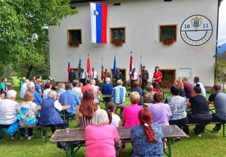 Proslava pri Lobasu v spomin na 80. obletnico smrti Poldeta Eberla – Jamskega (11)